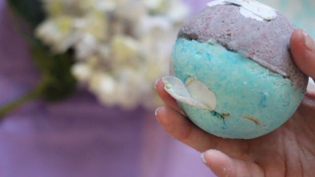 DIY Bath Bombs Filled With Surprises Interiors Grazia